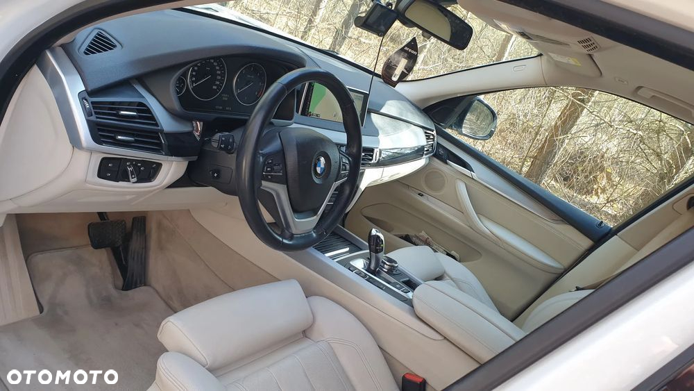 BMW X5 xDrive25d - 19