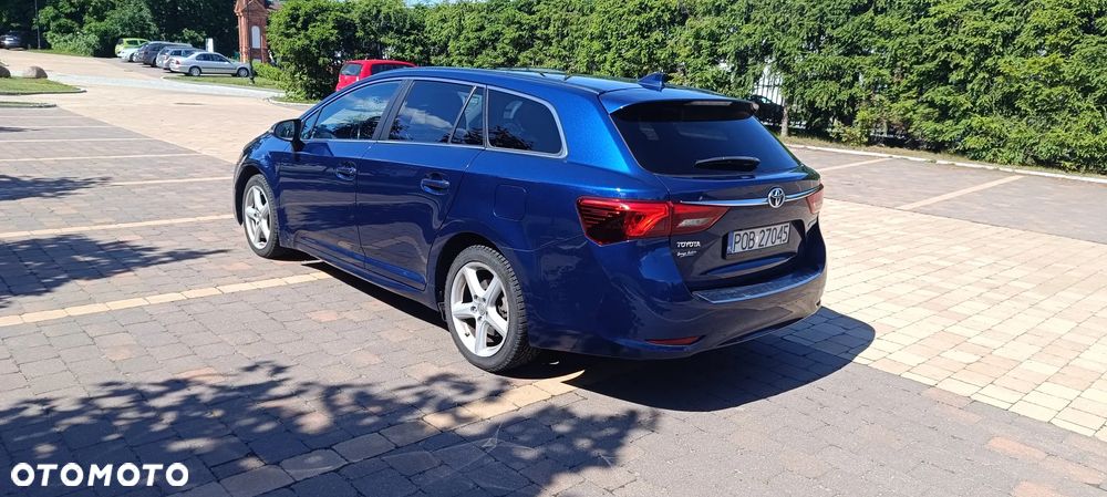Toyota Avensis 2.0 D-4D Prestige - 20