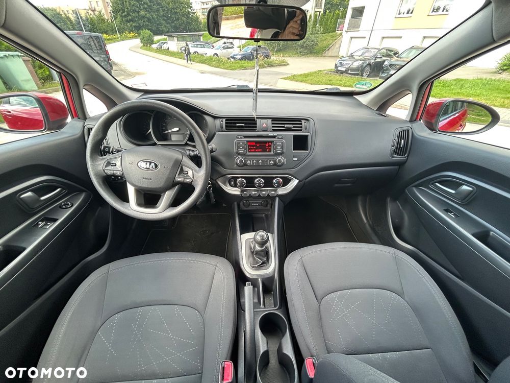 Kia Rio 1.2 M - 7