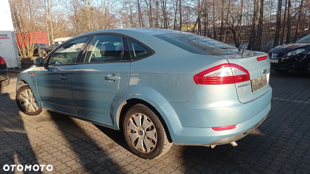 Ford Mondeo 1.6 Titanium - 12