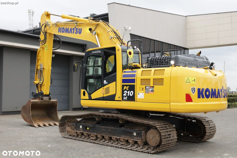 Komatsu PC210LC-11 - 5