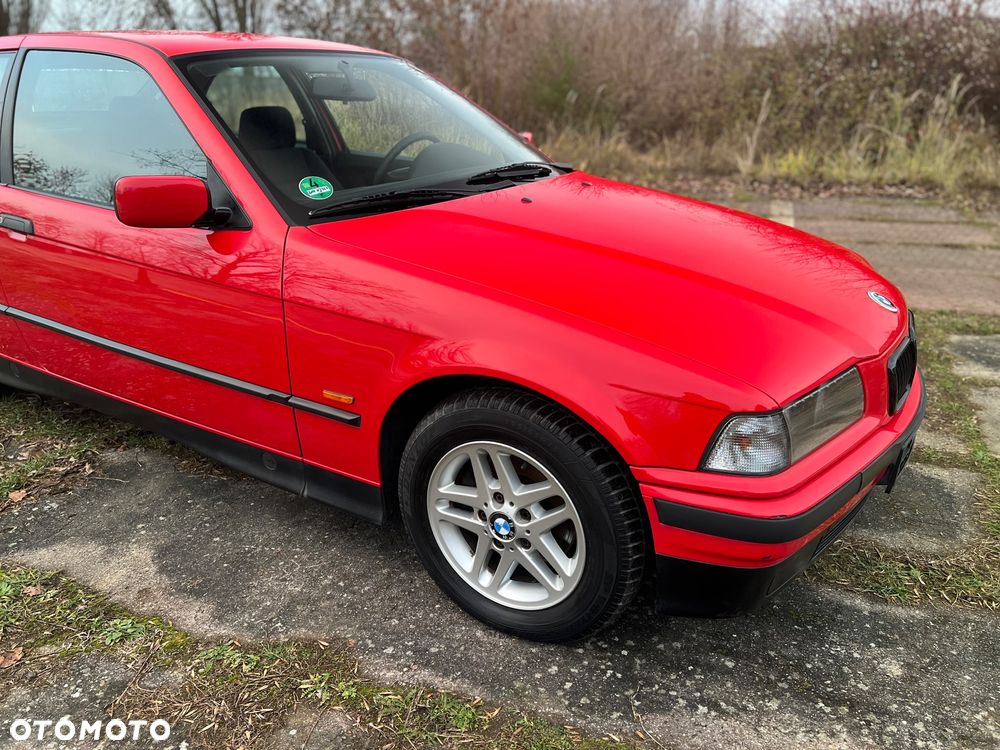 BMW Seria 3 316i - 7