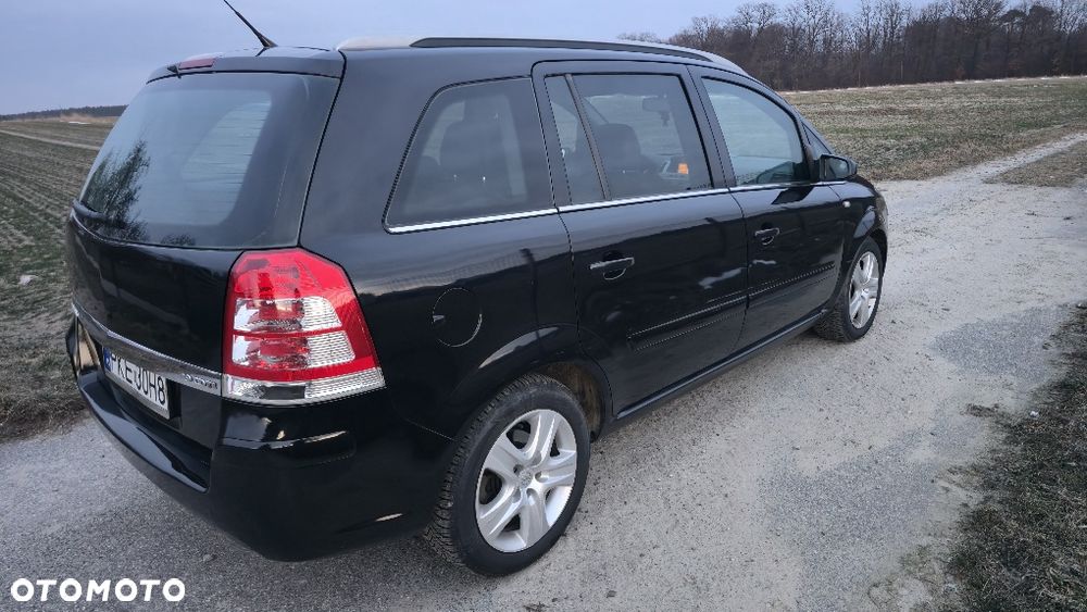 Opel Zafira - 4