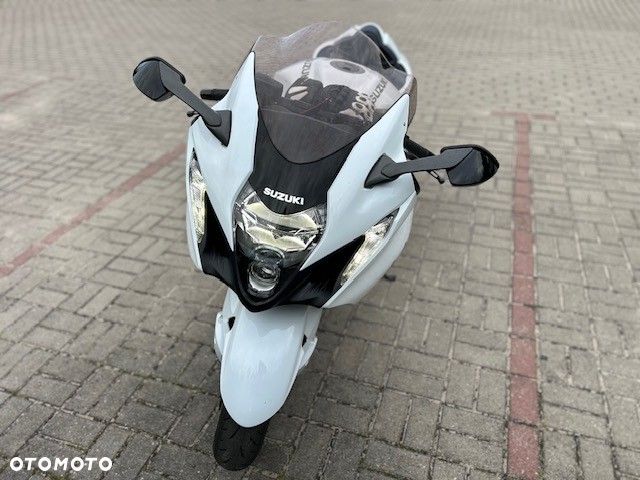 Suzuki Hayabusa - 1