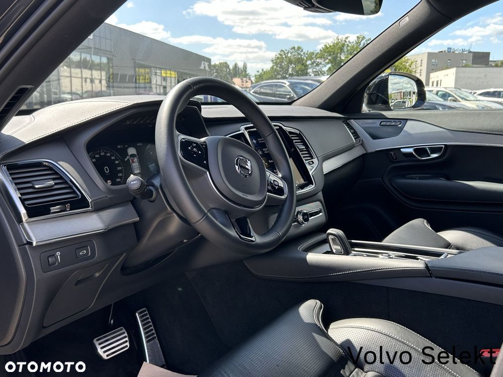 Volvo XC 90 - 16