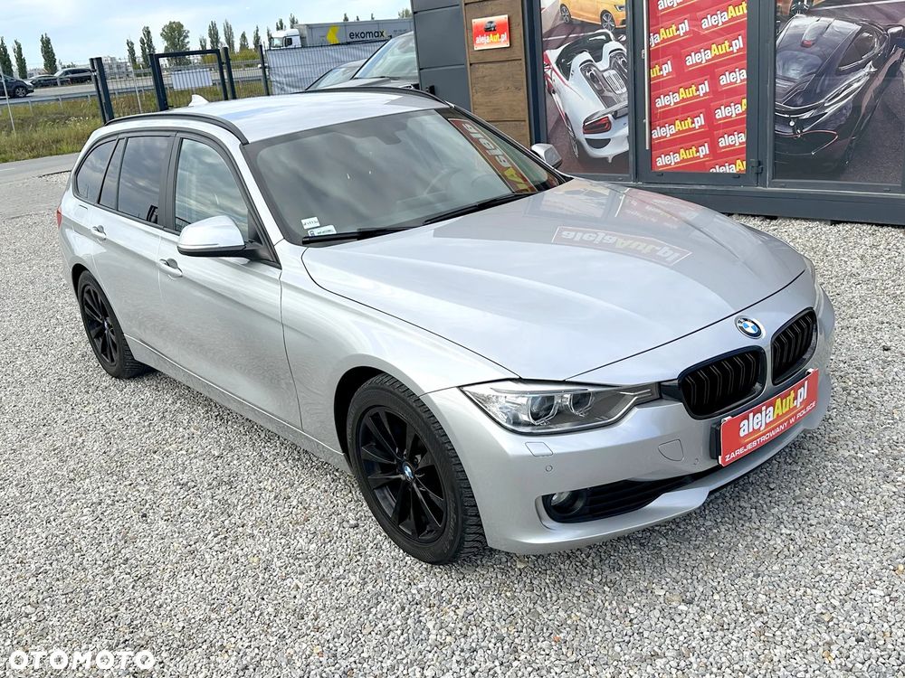 BMW Seria 3 318d Luxury Line - 2