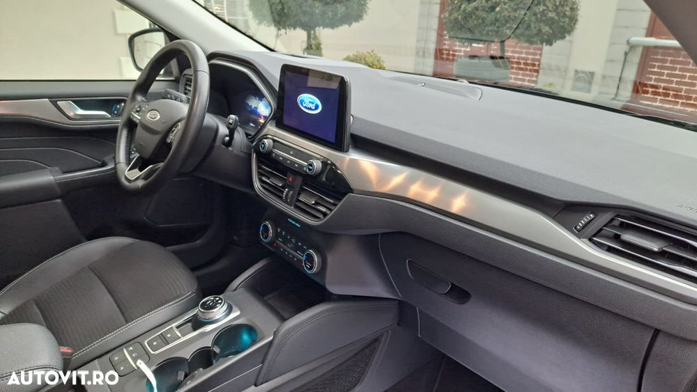 Ford Kuga 2.0 EcoBlue 4x4 Aut. TITANIUM X - 23