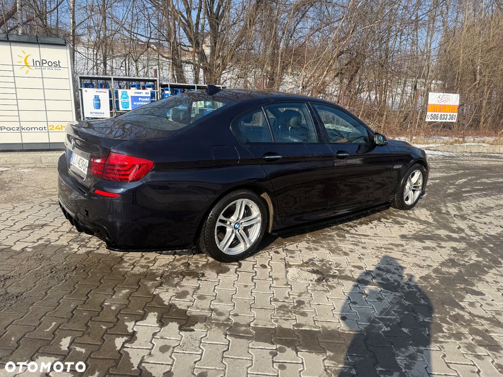 BMW Seria 5 528i xDrive - 5