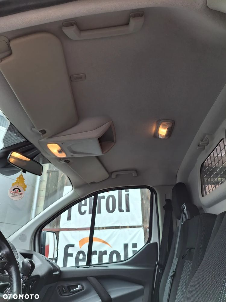 Ford Transit Custom - 17
