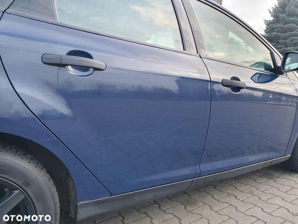 Ford Focus 1.6 Ambiente Start - 9