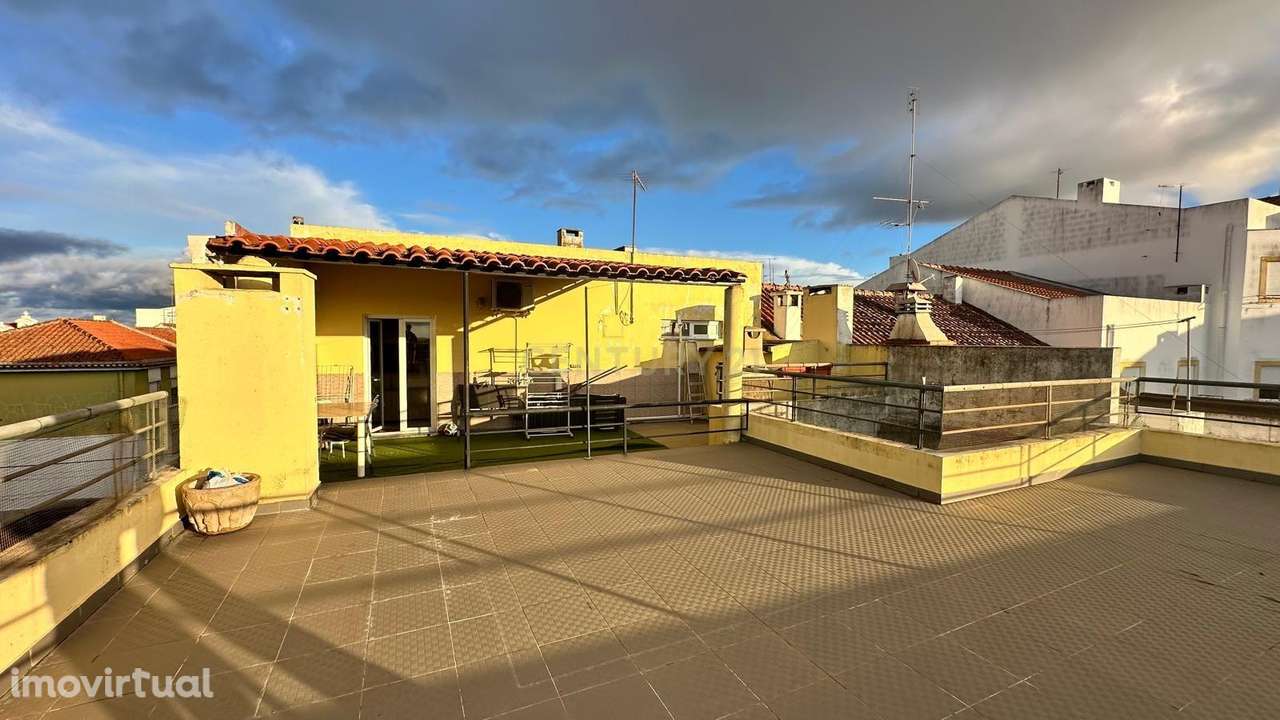 ✨ Penthouse T2 com Grande Varanda – Beja - Grande imagem: 3/22