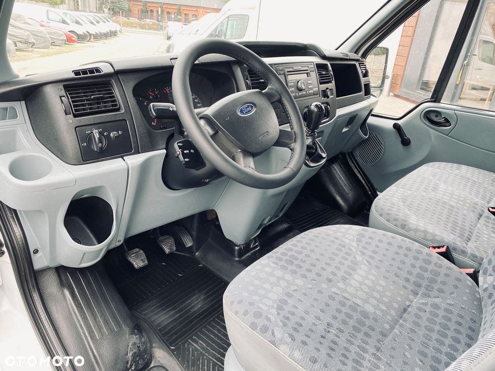 Ford TRANSIT - 12