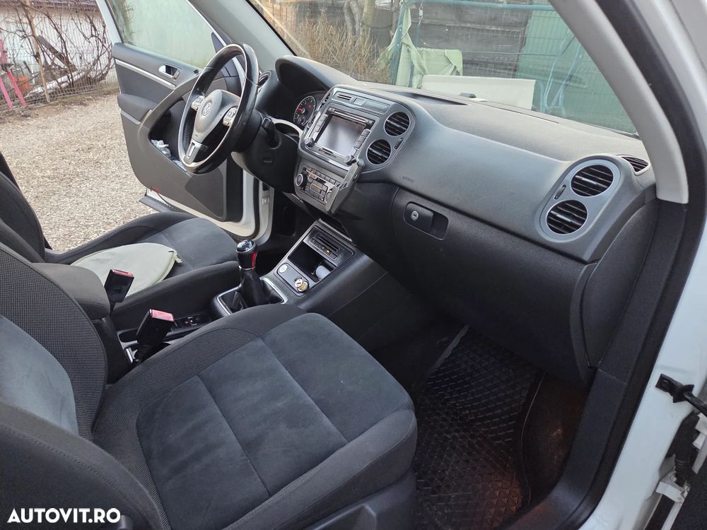 Volkswagen Tiguan 2.0 TDI DPF 4Motion Team - 8