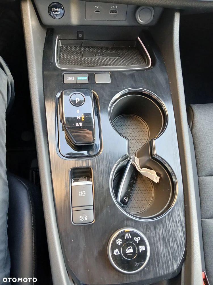Nissan X-Trail 1.5 VC-T e-POWER N-Connecta e-4ORCE 7os - 8