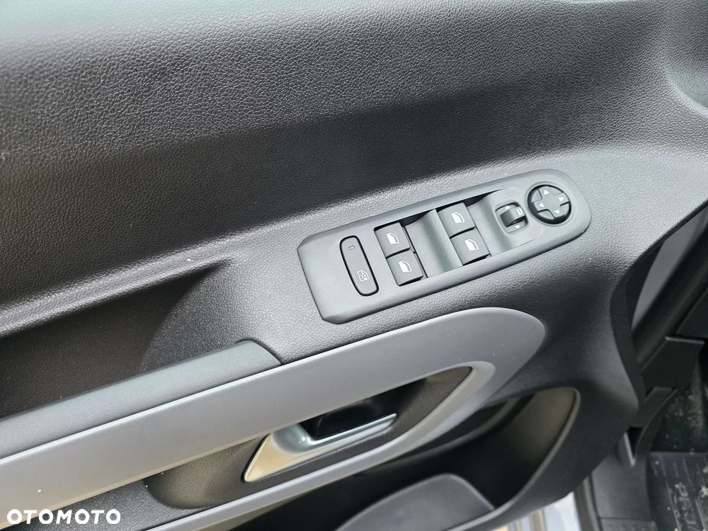 Toyota Proace City Verso 1.2 D-4T Family - 9