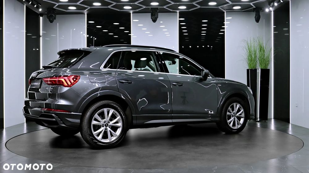 Audi Q3 40 TDI Quattro S tronic - 11