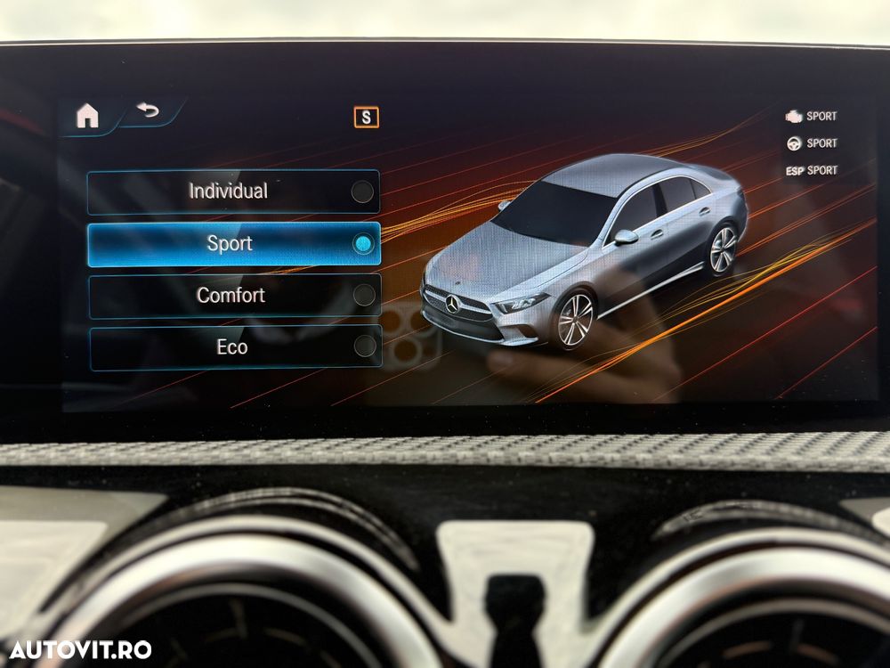 Mercedes-Benz A 180 d Sedan 8G-DCT - 18