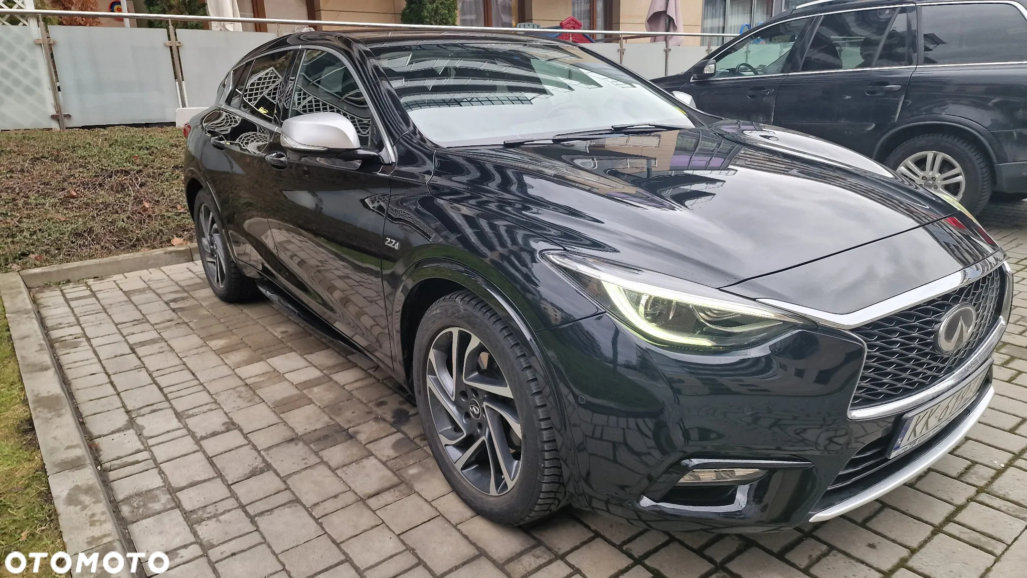 Infiniti Q30 2.2d Premium Tech AWD 7DCT - 6
