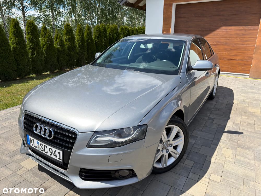 Audi A4 Limousine 1.8 TFSI Limited Edition - 1