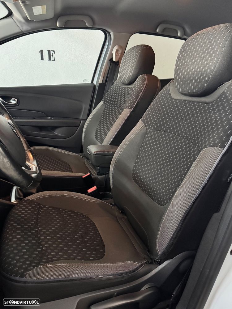 Renault Captur 0.9 TCE Exclusive - 12