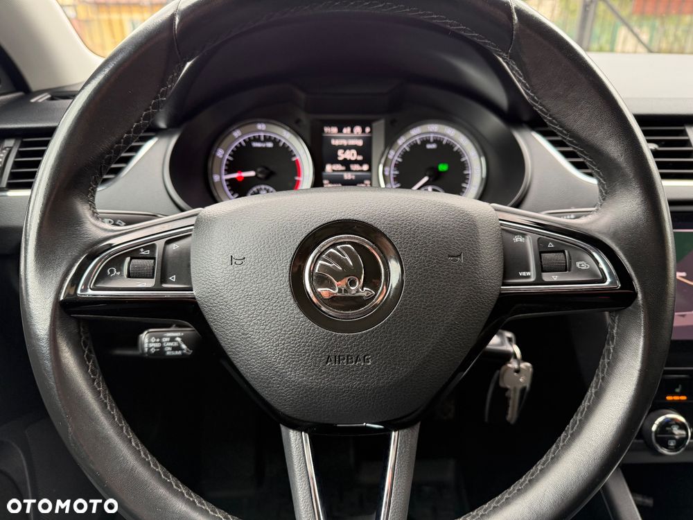 Skoda Octavia 1.5 TSI G-TEC DSG Ambition - 17