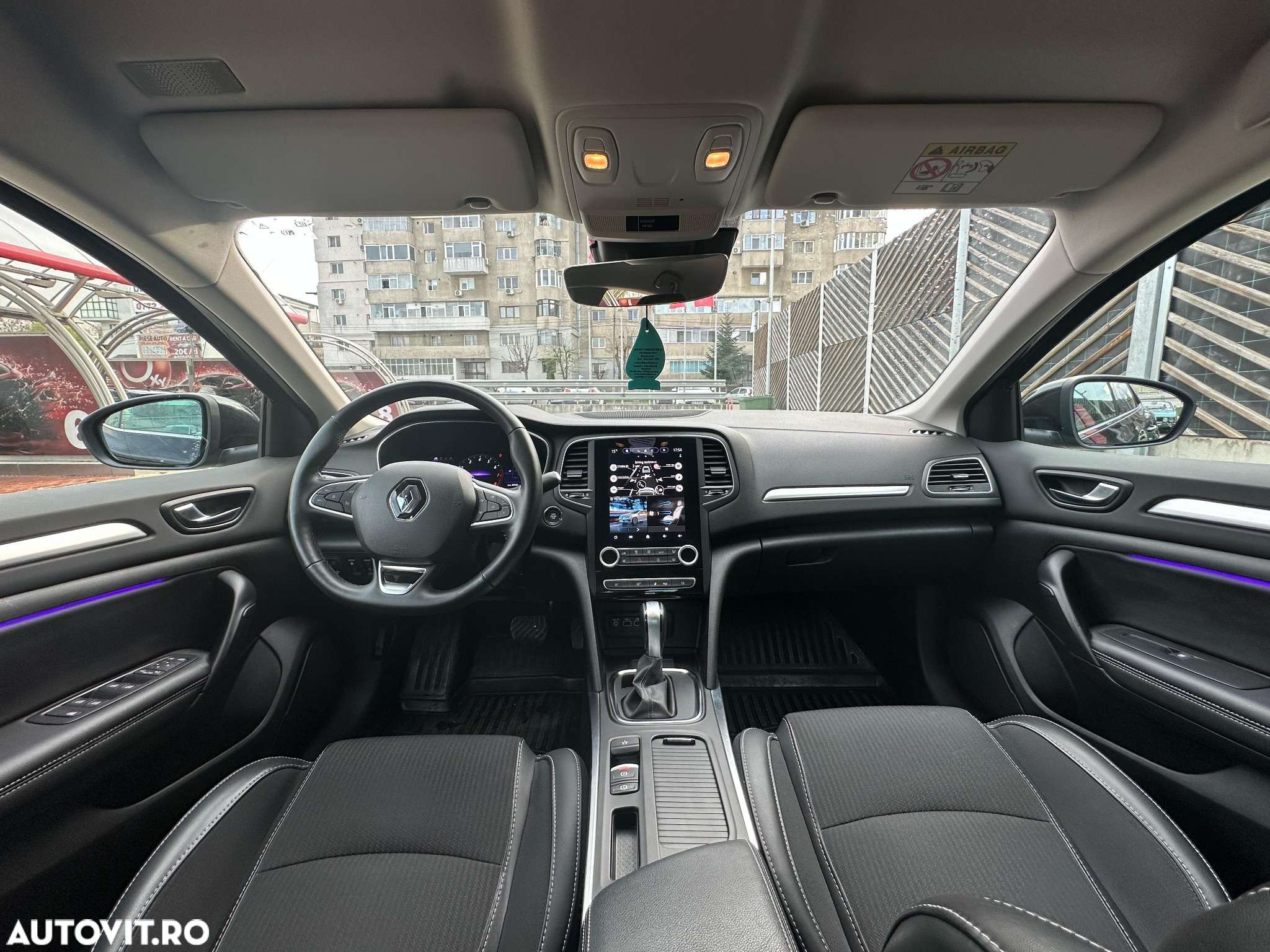 Renault Megane TCe 140 EDC GPF Techno - 15