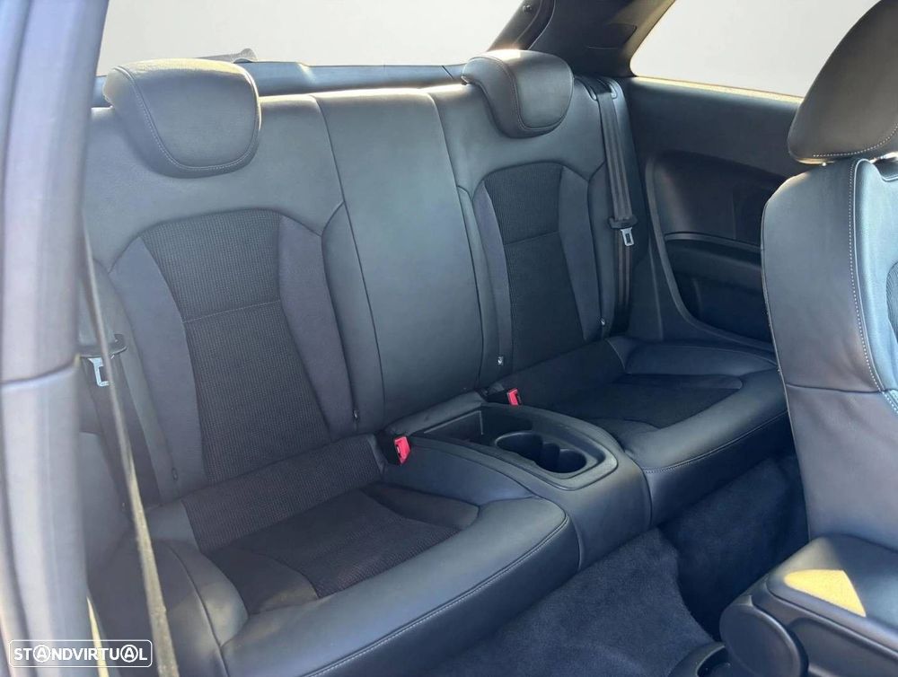 Audi A1 1.6 TDI S-line - 13