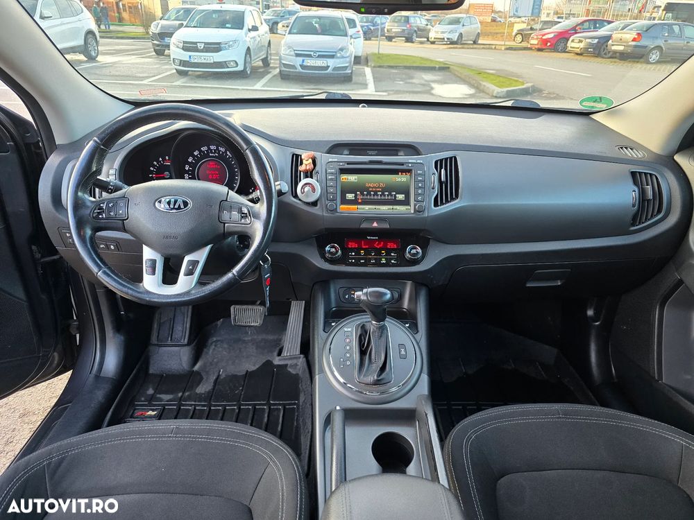 Kia Sportage 2.0 CRDI 4WD Automatik Spirit - 14