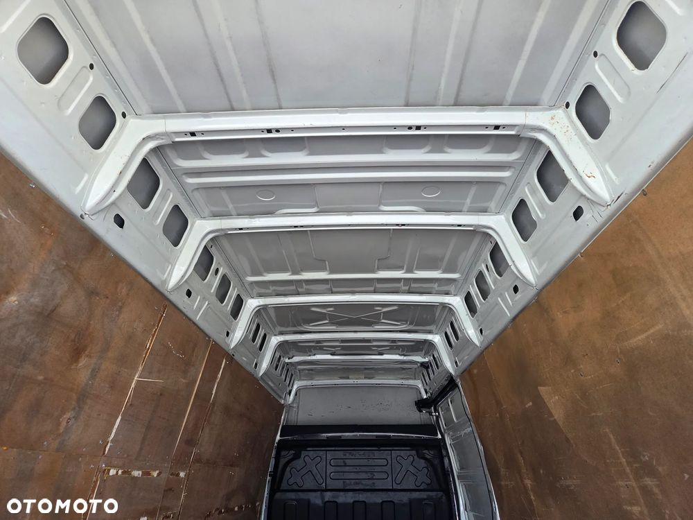 Iveco Daily 35S13 / 2.3 130KM/ Furgon- Maxi / L4 H3 / Jumbo / Klima / - 9