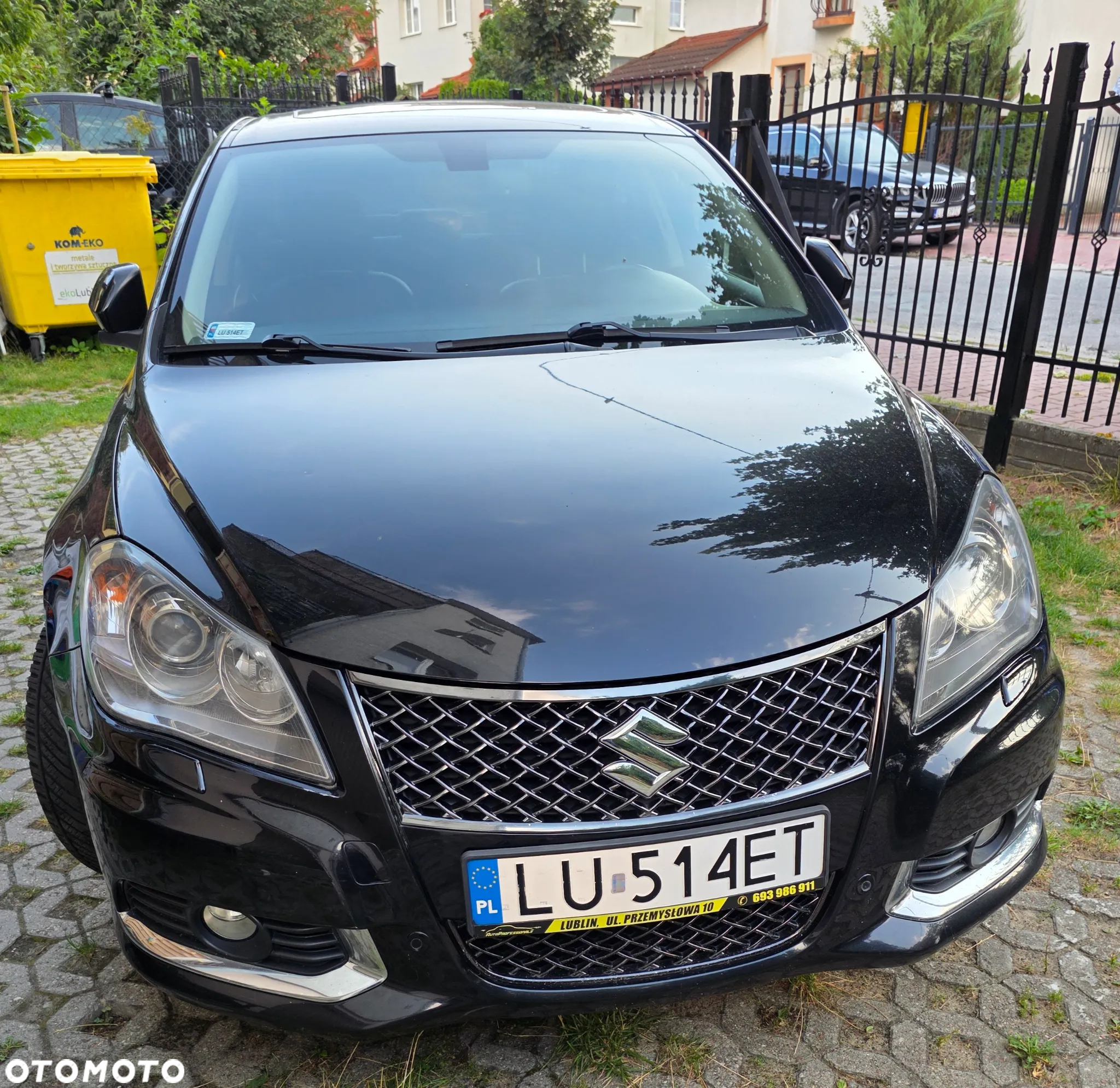 Suzuki Kizashi 2.4 Sport - 14