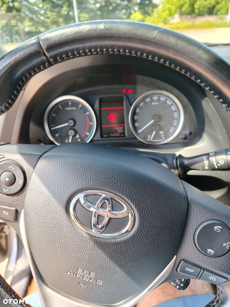 Toyota Auris 1.33 VVT-i - 7