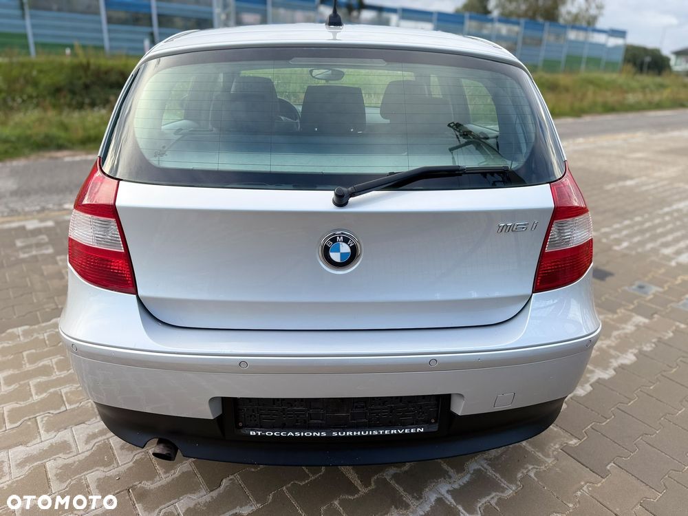 BMW Seria 1 - 15