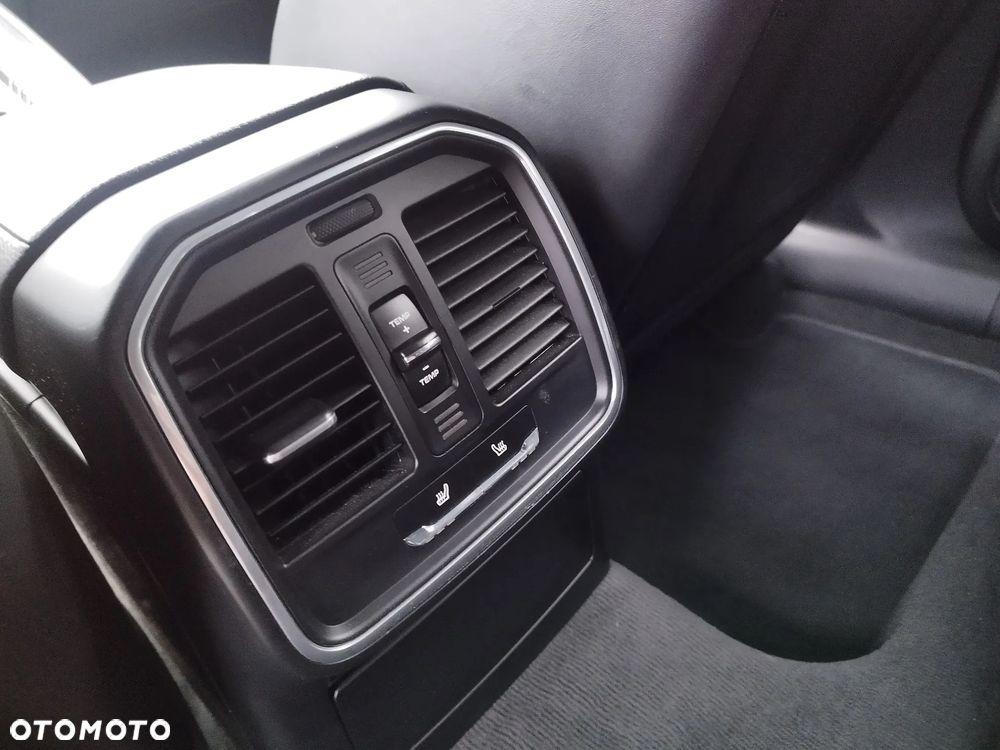 Porsche Macan S Diesel - 16