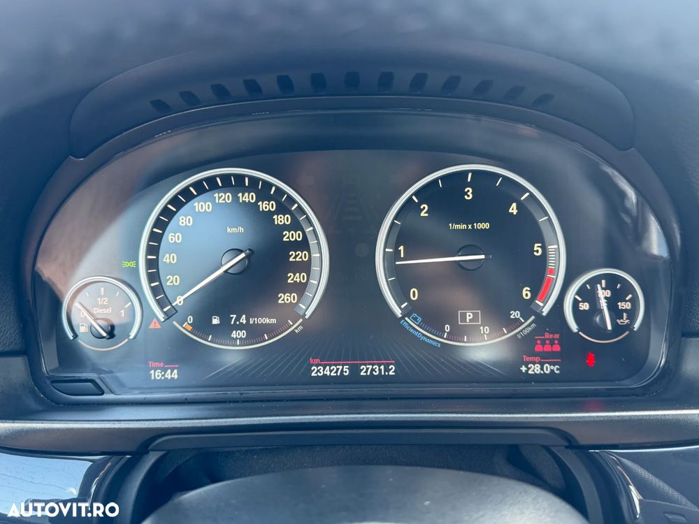 BMW Seria 5 520d xDrive Aut. Luxury Line - 10
