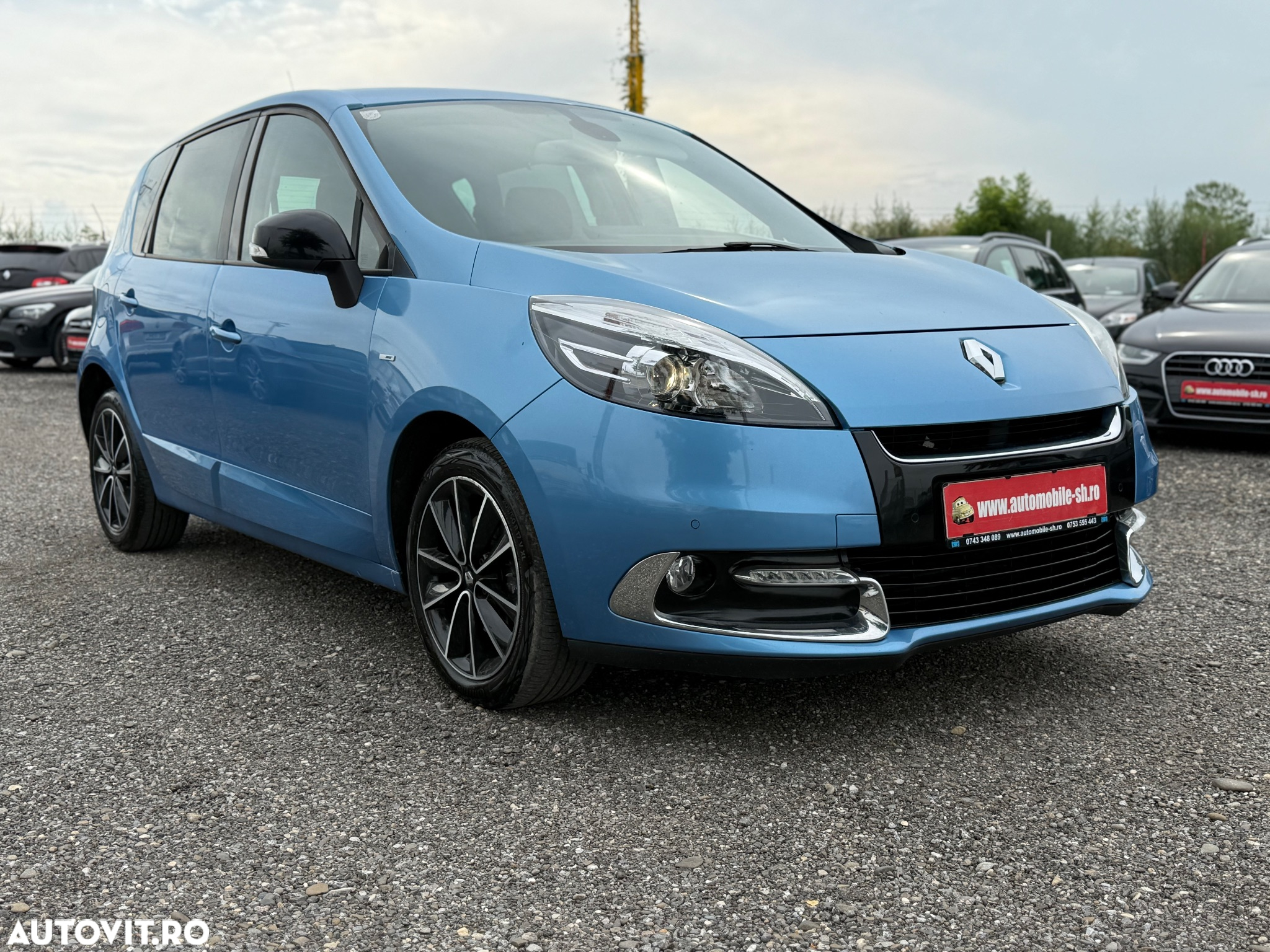 Renault Grand Scenic ENERGY dCi 130 Start & Stop Bose Edition - 2
