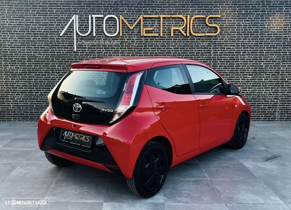 Toyota Aygo 1.0 X-Play - 3