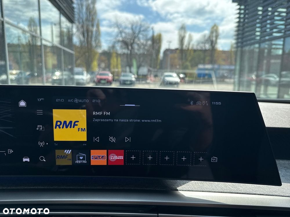 Peugeot 3008 1.2 PureTech mHEV Allure Pack S&S e-DCS6 - 19