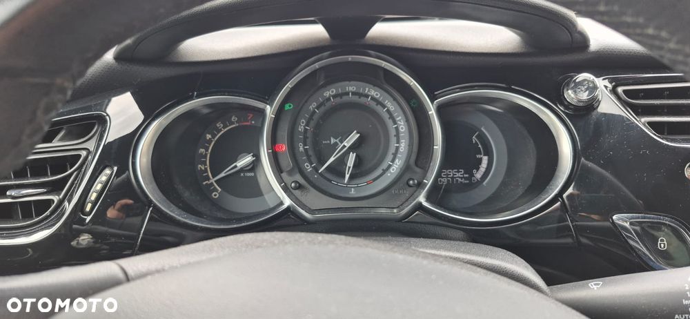 DS Automobiles DS 3 - 9