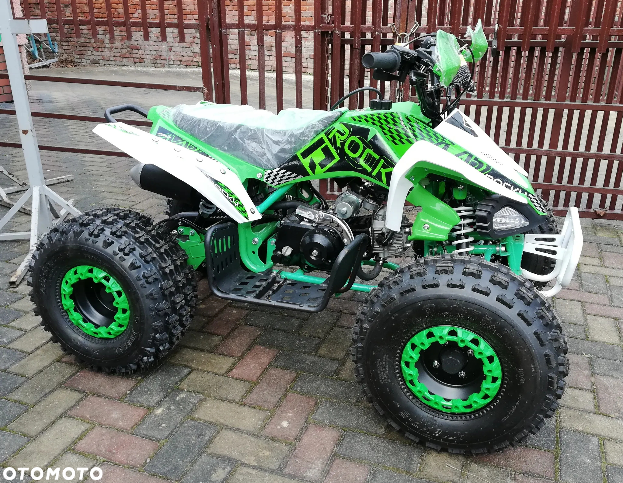 Barton Rocky - 6
