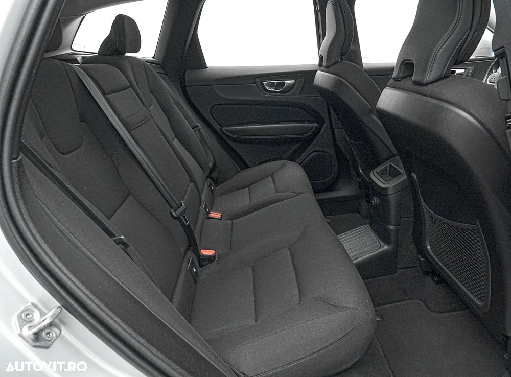Volvo XC 60 Recharge T6 Twin Engine eAWD Inscription Expression - 18
