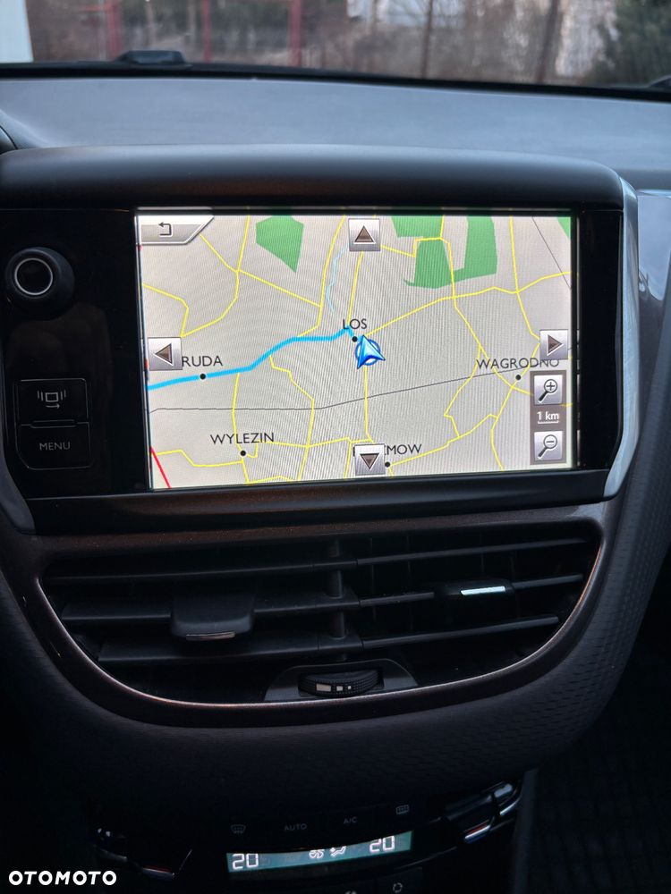 Peugeot 2008 1.2 VTi/Pure Tech Active - 6