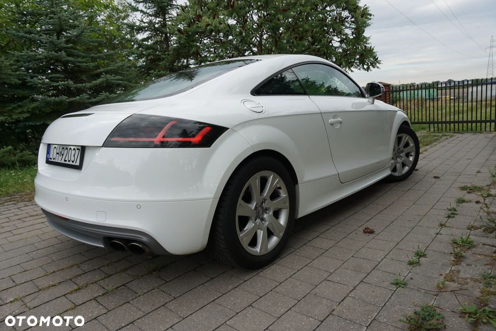 Audi TT S Coupé Standard - 12