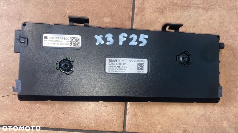 BMW X3 F25 ANTENA WZMACNIACZ 9267128 - 1