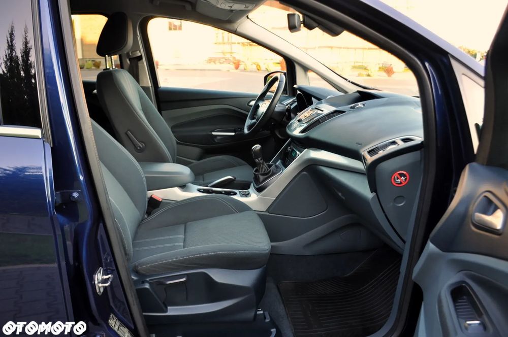 Ford C-MAX 1.6 Ti-VCT Titanium - 20