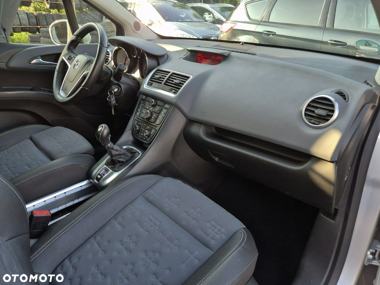 Opel Meriva 1.4 Innovation - 22