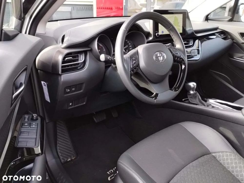 Toyota C-HR - 5