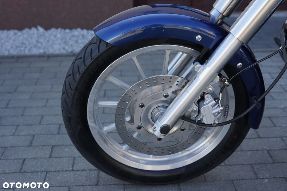 Triumph America - 32