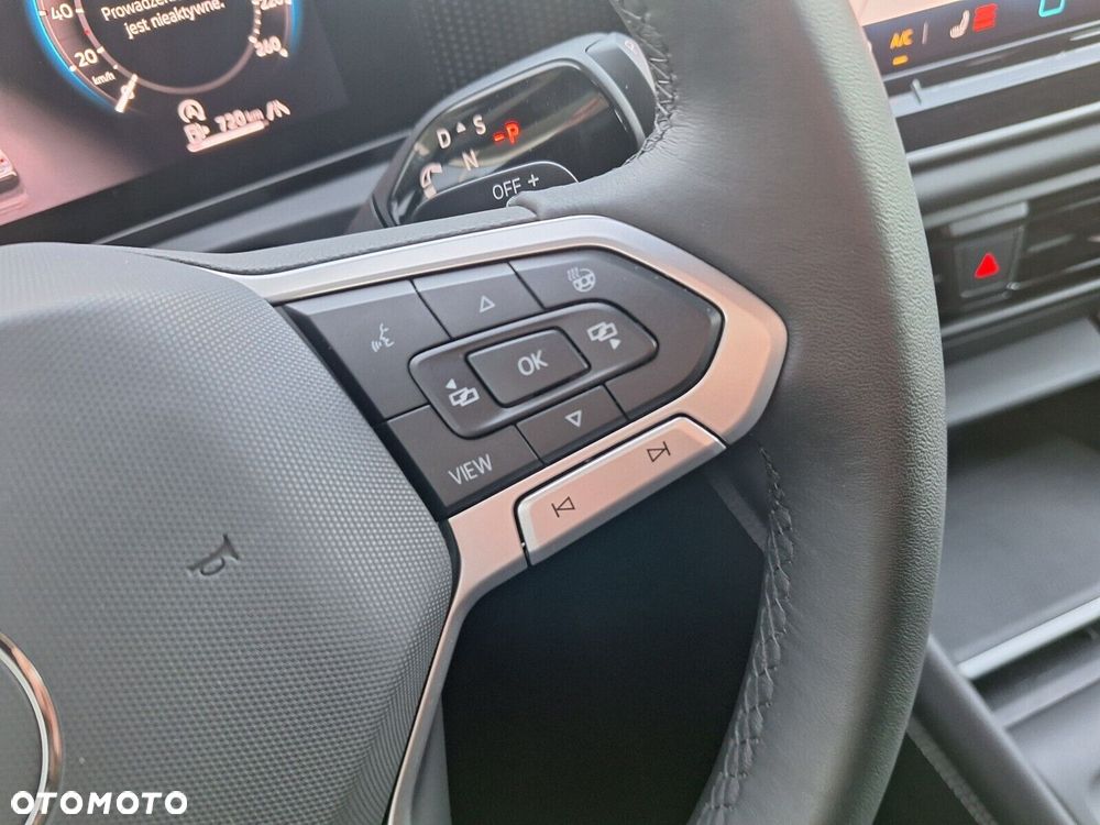 Volkswagen Tiguan - 19