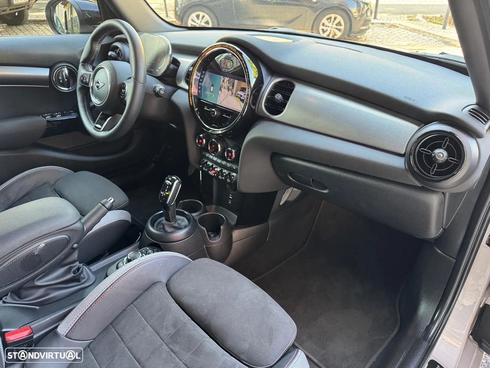 MINI 5 Portas Cooper S Premium JCW Auto - 16