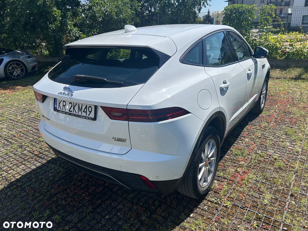 Jaguar E-Pace - 12